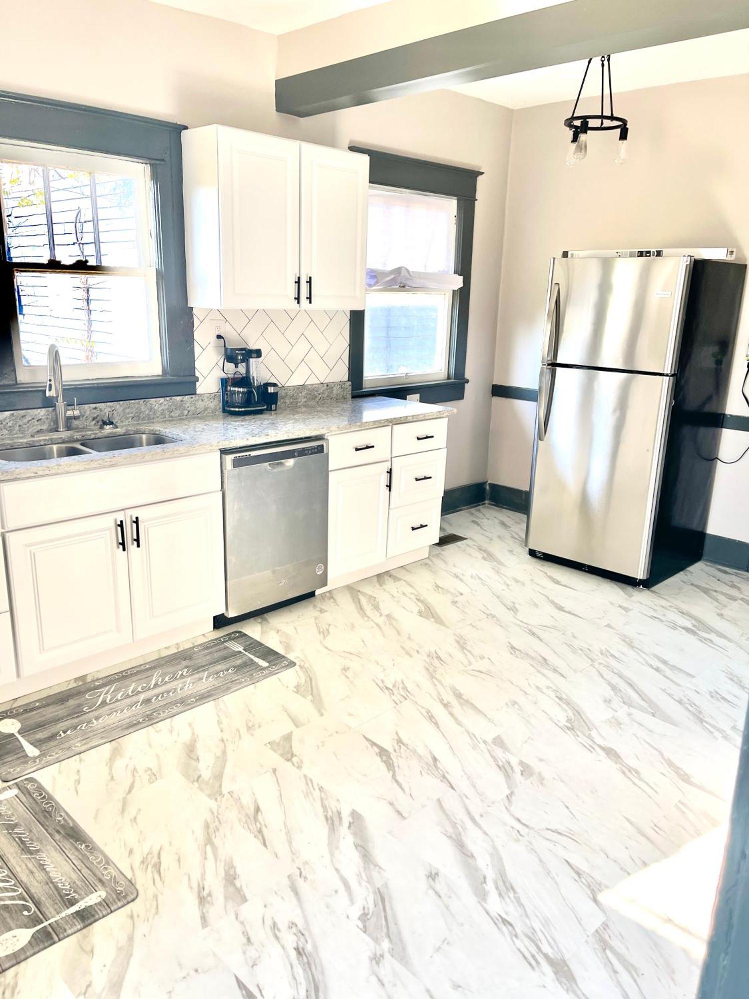 Conveniently Located Spacious 3Br Bush Tavern Μπέρμινχαμ Εξωτερικό φωτογραφία